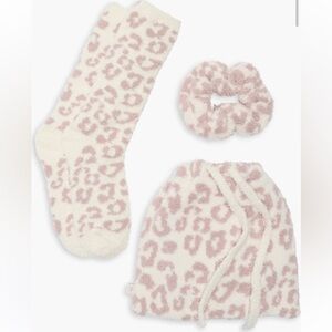 NWT Barefoot Dreams Leopard socks & scrunchie Accessories Set - Cream/Faded Rose